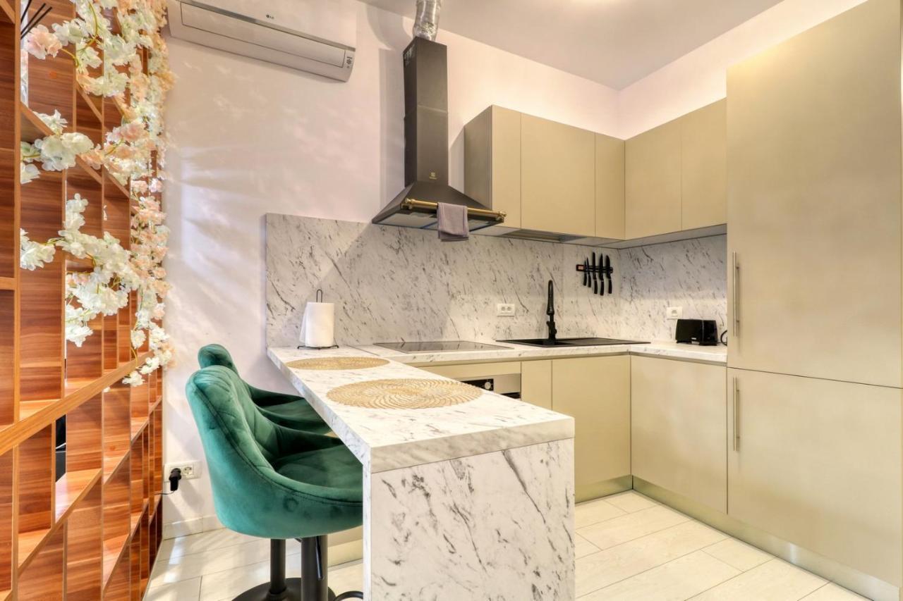 Herastrau Luxury Studios Bucureşti Ngoại thất bức ảnh